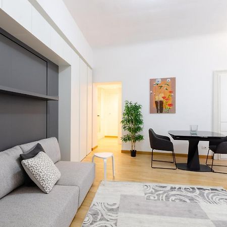 Design Apartment - Spadolini, Campus Bocconi Милан Экстерьер фото