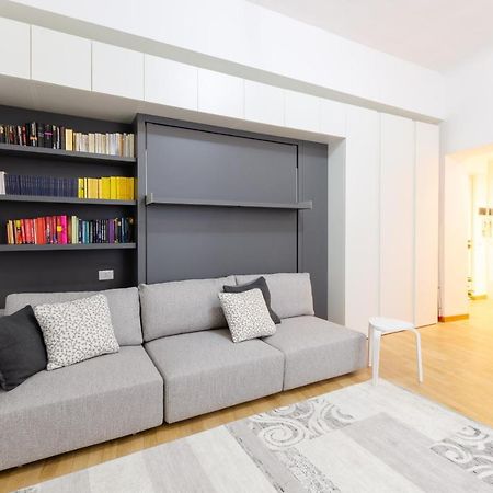 Design Apartment - Spadolini, Campus Bocconi Милан Экстерьер фото